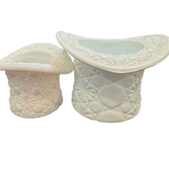 Vintage Milk Glass Top Hat Planter Set - Pressed Starburst Pattern - Decorative - Picture 11 of 11